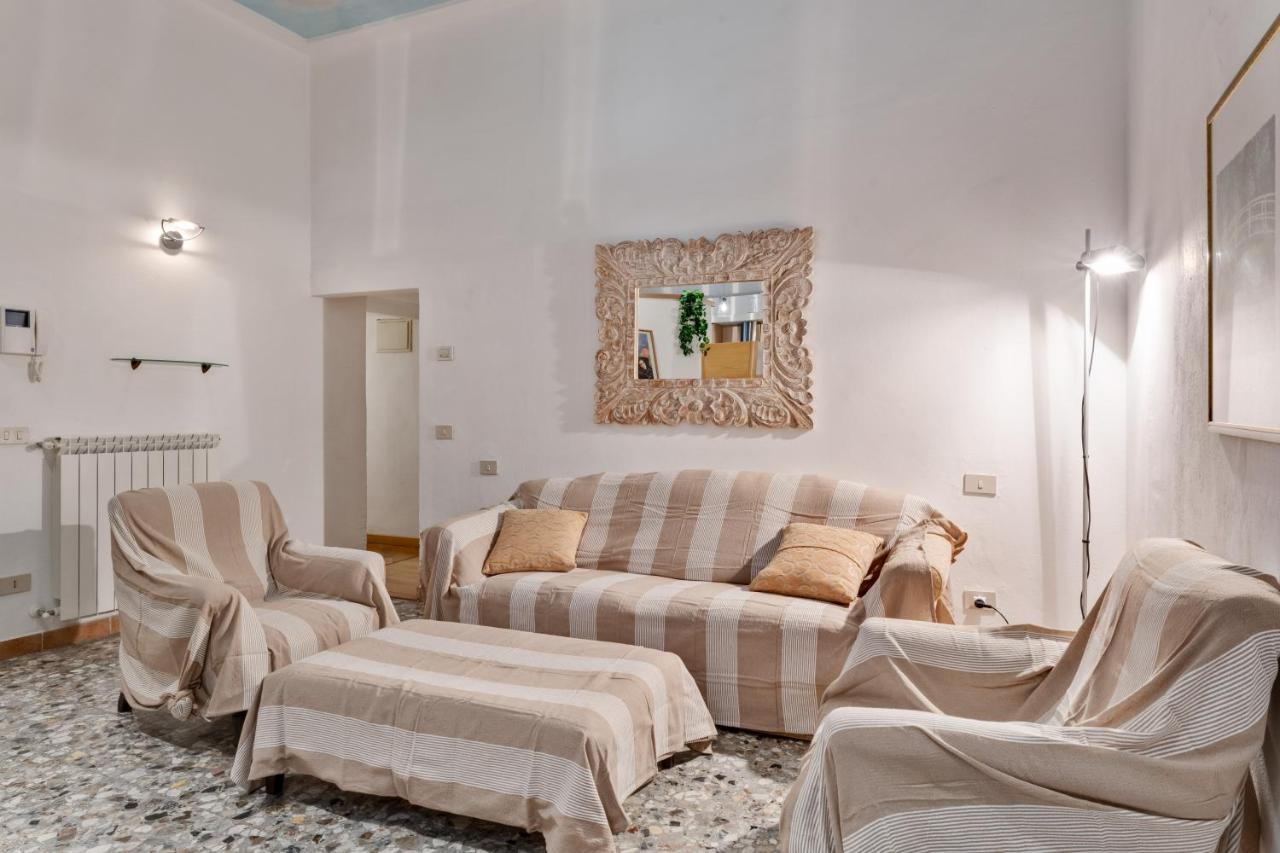 Appartamento San Michele - Affitti Brevi Italia Lucques Extérieur photo
